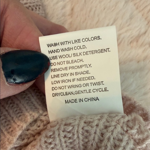 Chic Lace Accent Women's Cardigan - Lavender - Picture 3 of 8